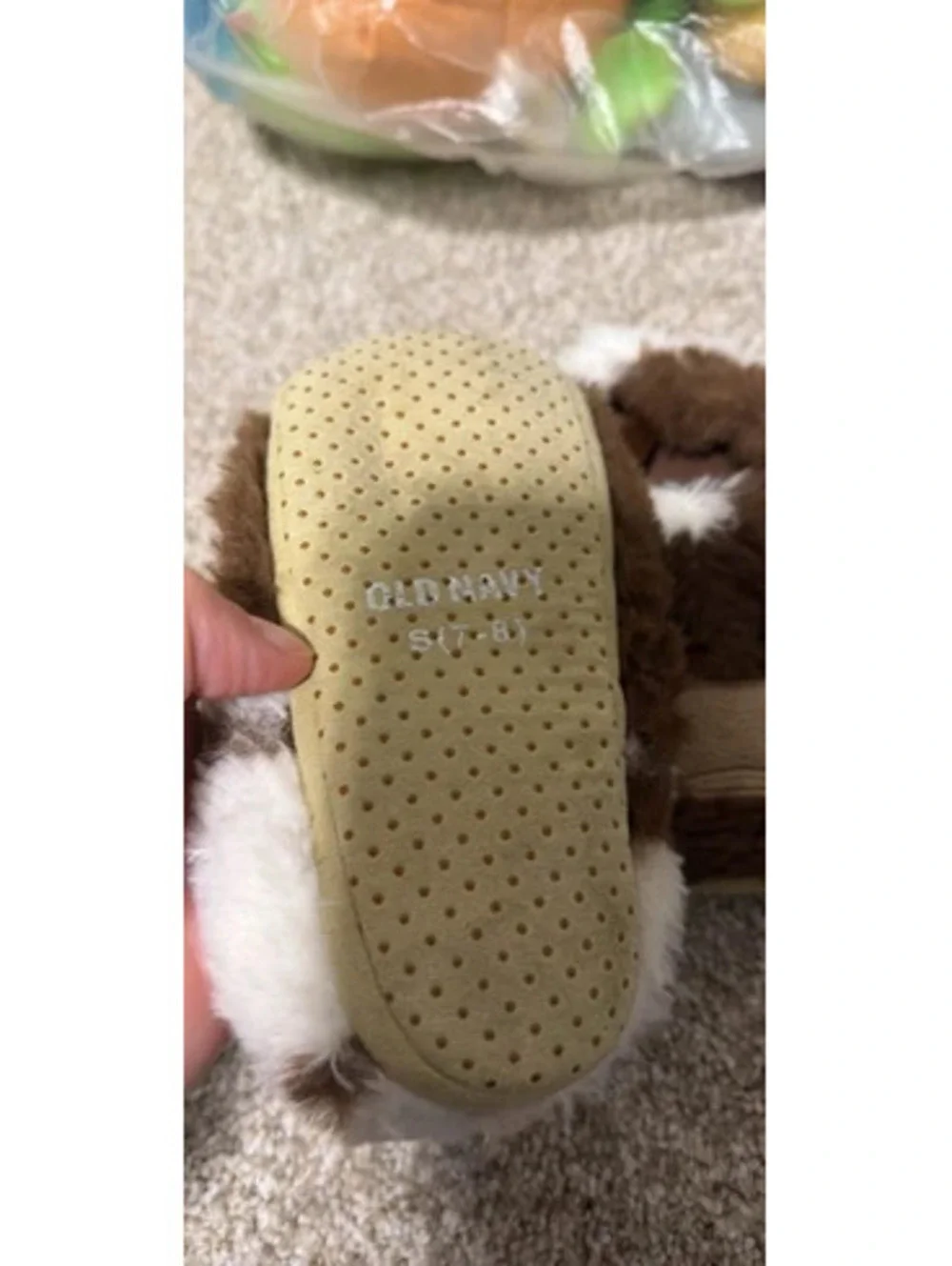 Old Navy Kids Cow Slippers 7/8